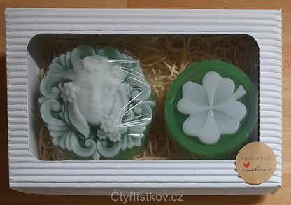 Voňavý čtyřlístek + dáma s maskou v krabičce